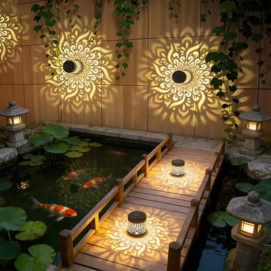 Lot de 2 Lampes Murales Solaires Mandala – Éclairage LED Décoratif pour Jardin, Clôture, Terrasse, Patio et Escaliers