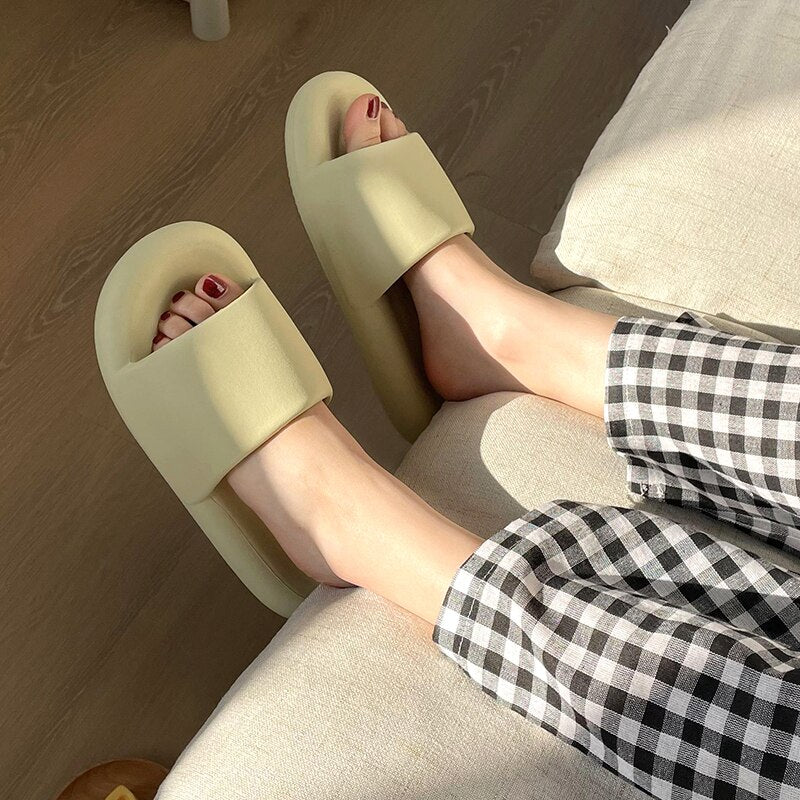 Siri - Pantouffles d'intérieur femme souples et confortables