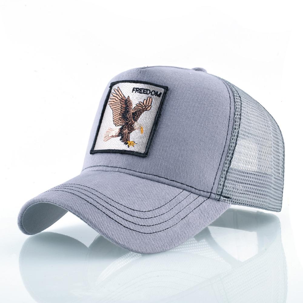 Casquette mixte avec animaux brodé