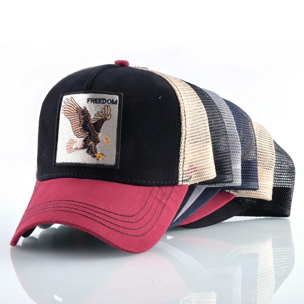 Casquette mixte avec animaux brodé