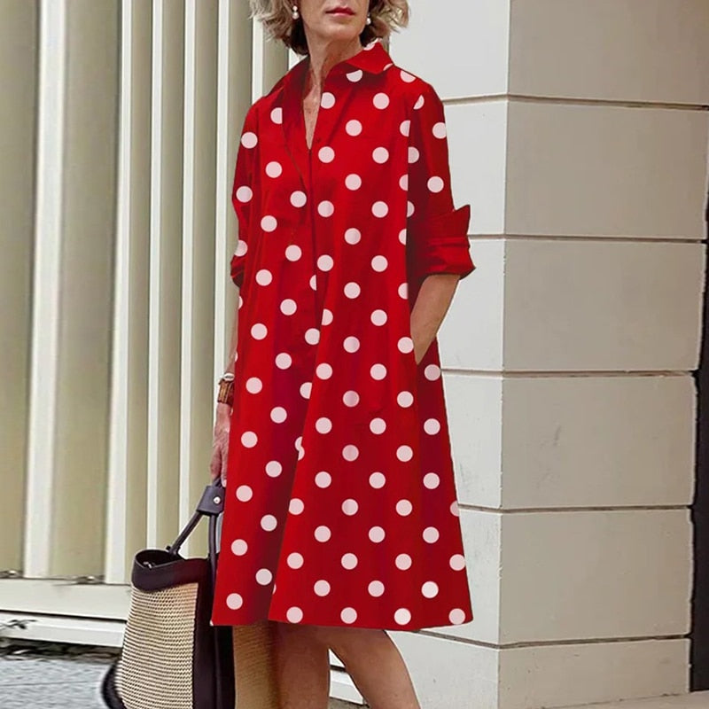 Robe chemise mi-longue col rabattu et poches - Collection 2024