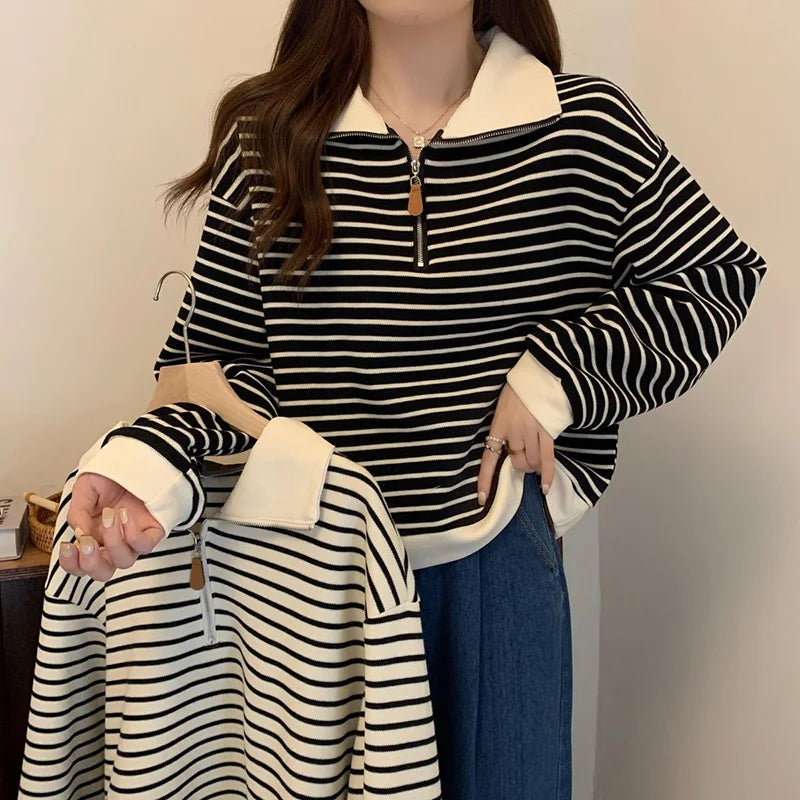 Sweat Femme Marinière avec Col Montant Zippé – Manches Longues, Coupe Ample Oversize