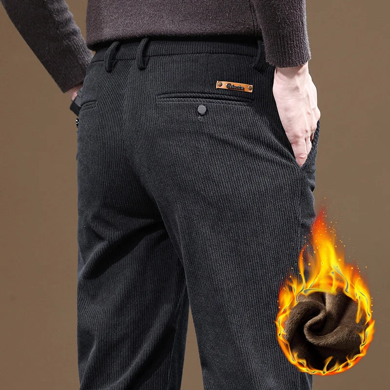 Noir / 28 (36),Noir / 29 (38),Noir / 30 (40),Noir / 31 (40/42),Noir / 32 (42),Noir / 33 (42/44),Noir / 34 (44),Noir / 36 (46),Noir / 38 (48)